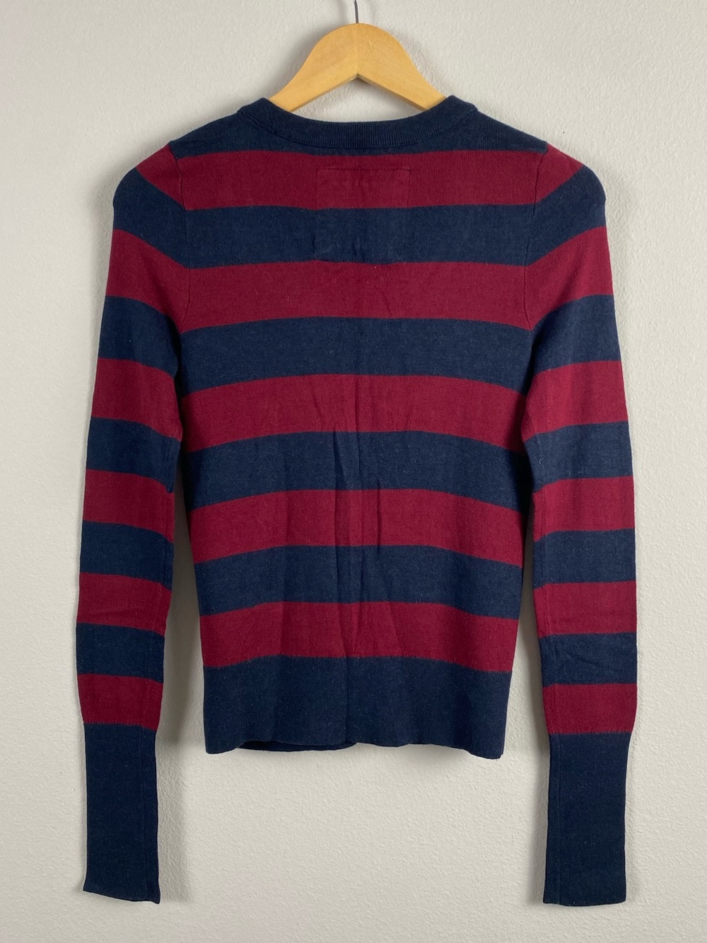 Abercrombie & Fitch Y2K Striped Bow Detail Long Sleeve Cardigan | Burgundy/Navy - Picture 2 of 16